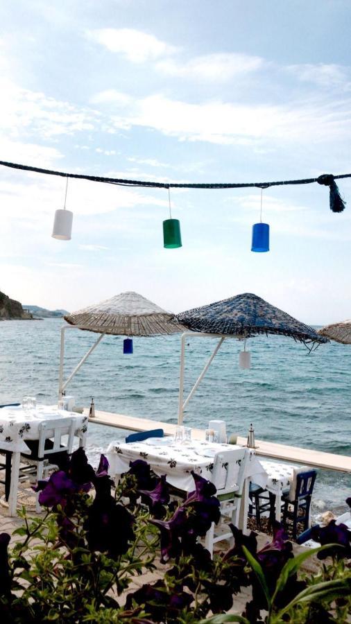 Giritli Rum Meyhanesi & Butik Otel カラブルン エクステリア 写真
