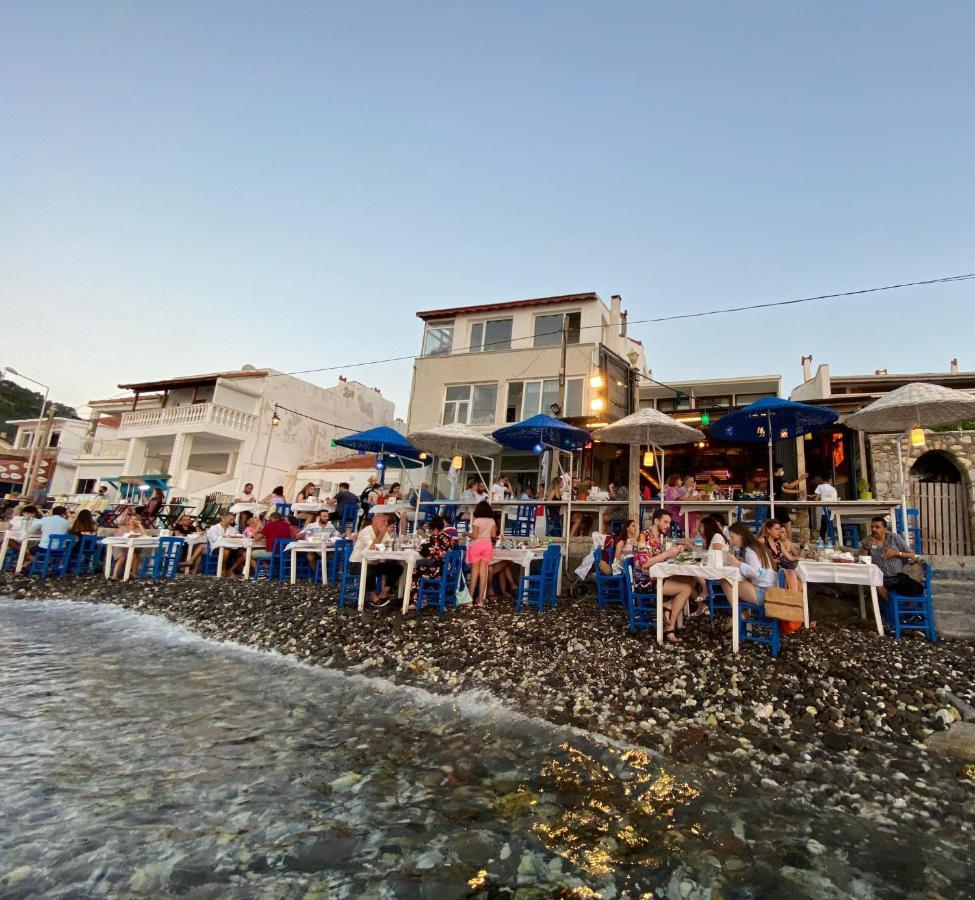 Giritli Rum Meyhanesi & Butik Otel カラブルン エクステリア 写真